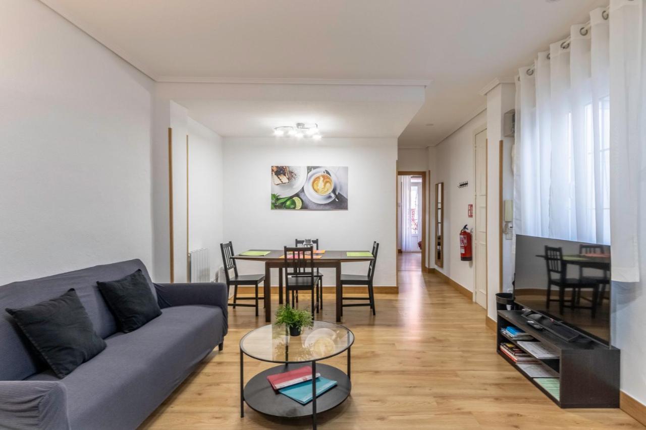 Apartamento Junto Al Guggenheim Con Parking Gratuito Bilbao Dış mekan fotoğraf