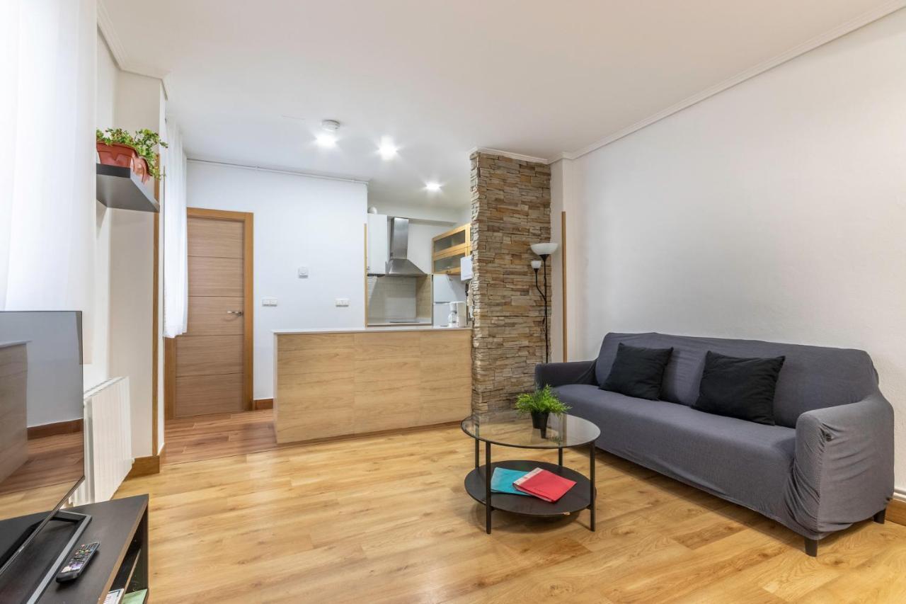 Apartamento Junto Al Guggenheim Con Parking Gratuito Bilbao Dış mekan fotoğraf
