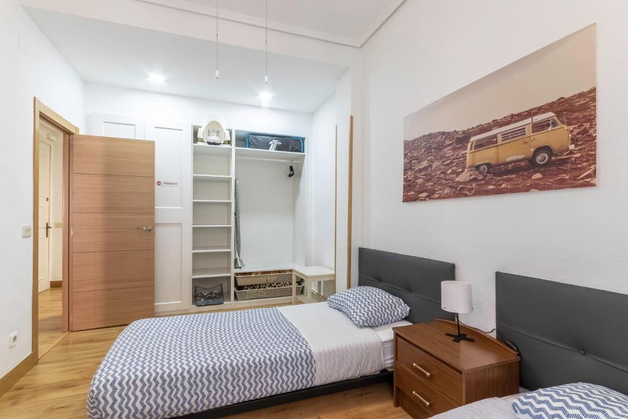 Apartamento Junto Al Guggenheim Con Parking Gratuito Bilbao Dış mekan fotoğraf